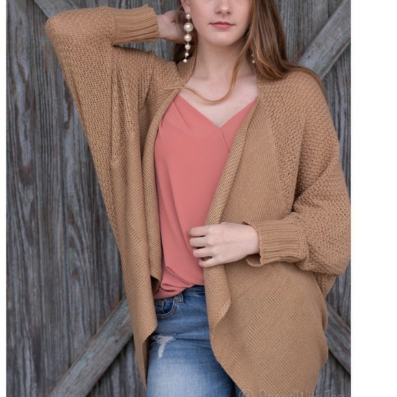 Oversized Batwing Khaki Cardigan Shrug Sweater - Picture 4 of 8